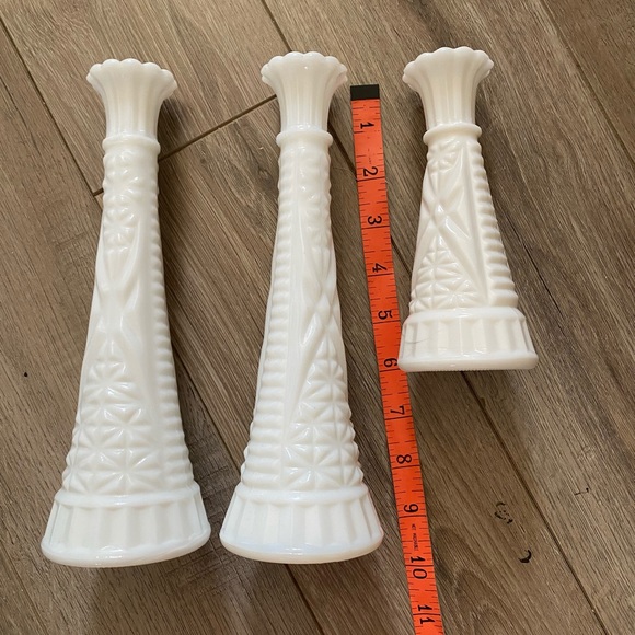 3 piece milk glass set - Picture 4 of 4